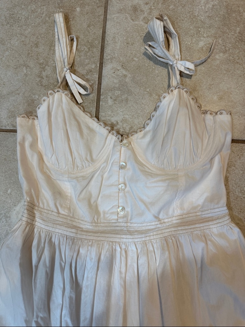 Tularosa Poppy Tiered Button Front Corset Midi Dress XS Vanilla Bean - Picture 4 of 9